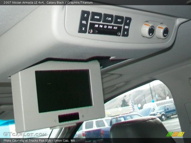 Galaxy Black / Graphite/Titanium 2007 Nissan Armada LE 4x4