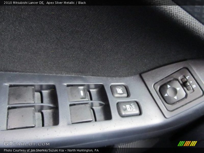 Apex Silver Metallic / Black 2010 Mitsubishi Lancer DE