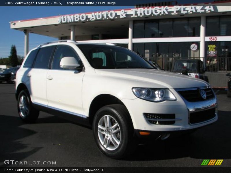 Campanella White / Pure Beige 2009 Volkswagen Touareg 2 VR6