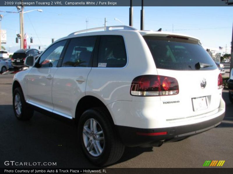 Campanella White / Pure Beige 2009 Volkswagen Touareg 2 VR6
