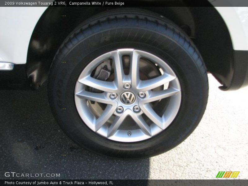 Campanella White / Pure Beige 2009 Volkswagen Touareg 2 VR6