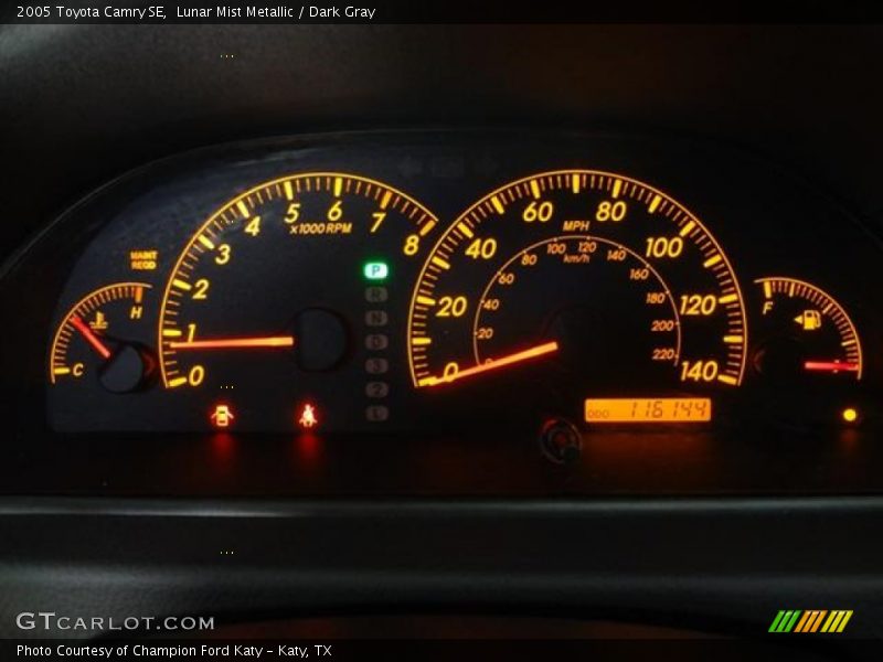 Lunar Mist Metallic / Dark Gray 2005 Toyota Camry SE