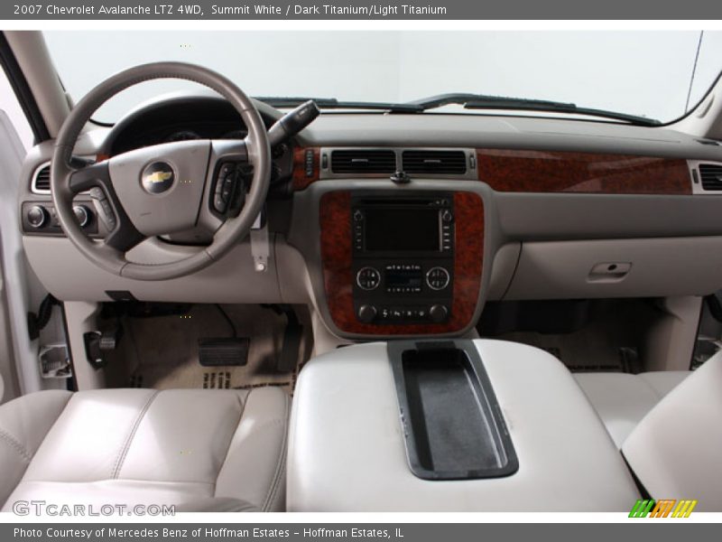 Summit White / Dark Titanium/Light Titanium 2007 Chevrolet Avalanche LTZ 4WD