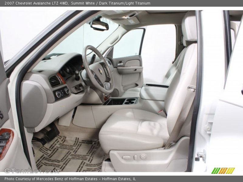 Summit White / Dark Titanium/Light Titanium 2007 Chevrolet Avalanche LTZ 4WD