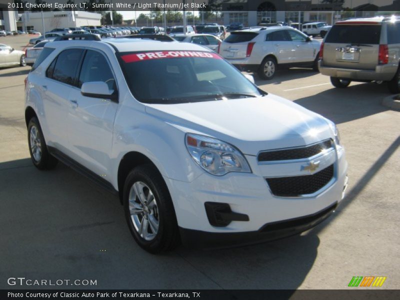 Summit White / Light Titanium/Jet Black 2011 Chevrolet Equinox LT