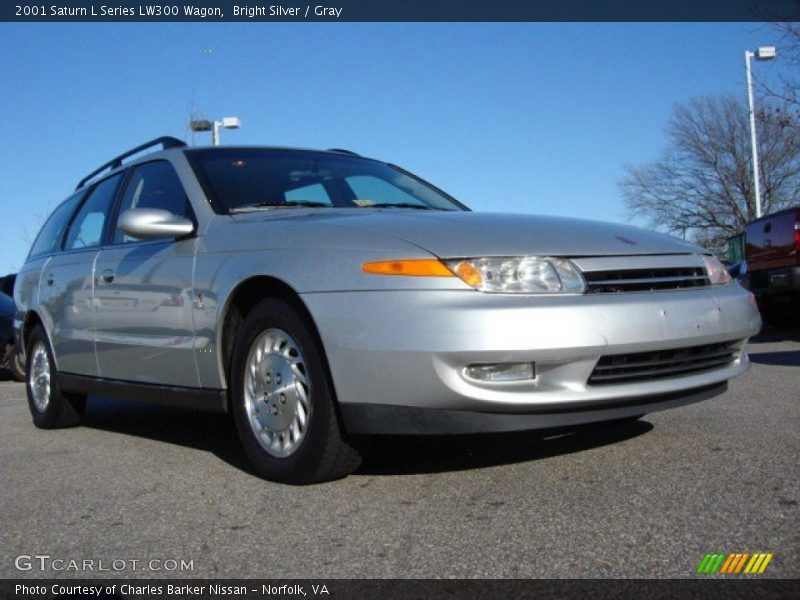 Bright Silver / Gray 2001 Saturn L Series LW300 Wagon