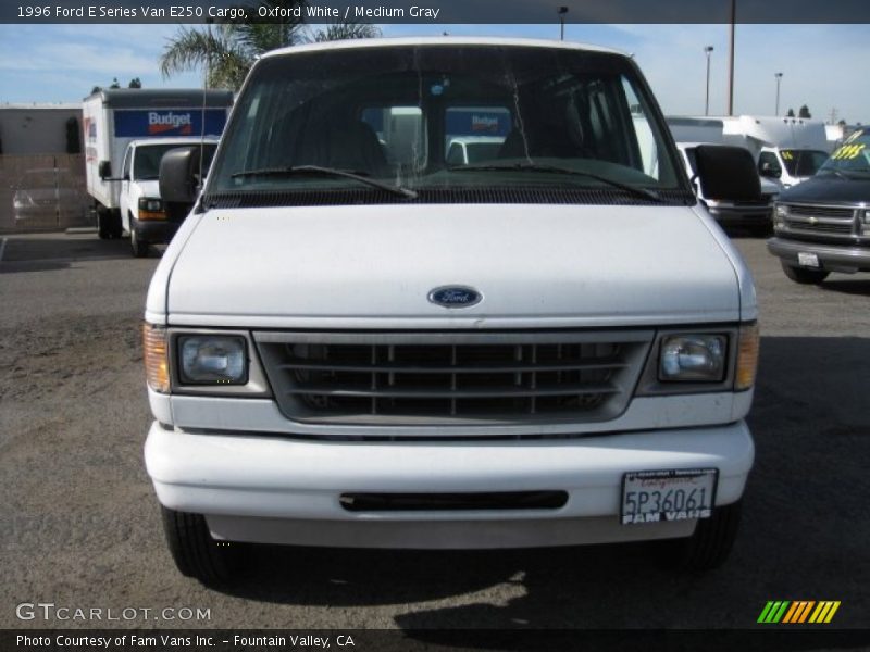 Oxford White / Medium Gray 1996 Ford E Series Van E250 Cargo