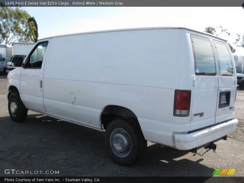 Oxford White / Medium Gray 1996 Ford E Series Van E250 Cargo