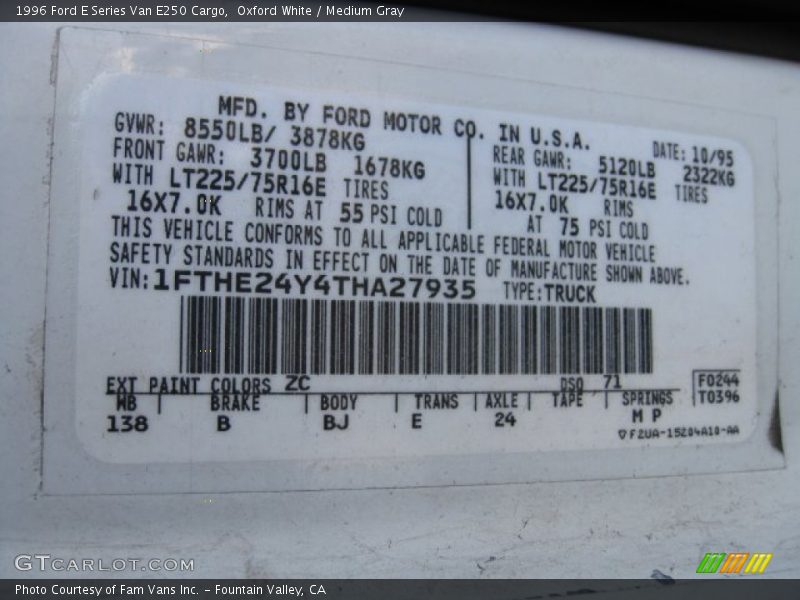 Oxford White / Medium Gray 1996 Ford E Series Van E250 Cargo