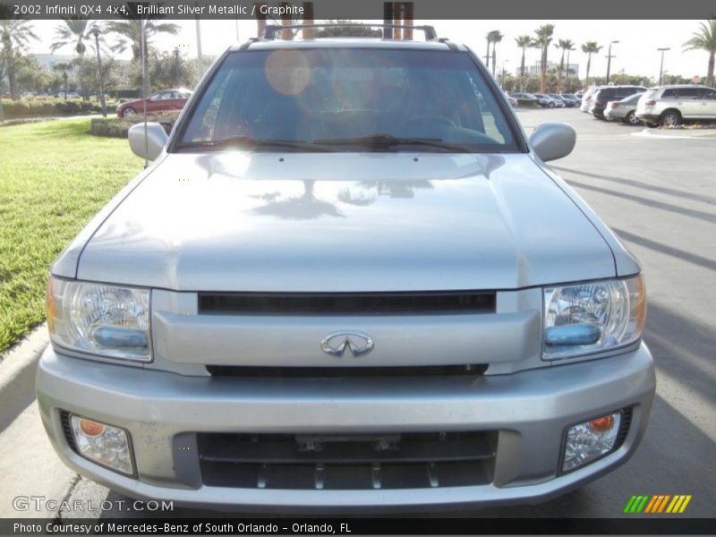 Brilliant Silver Metallic / Graphite 2002 Infiniti QX4 4x4