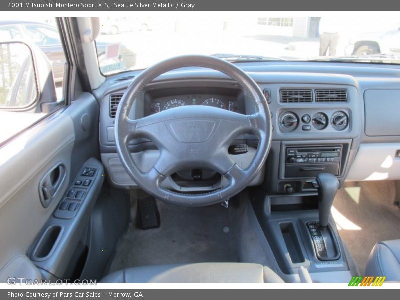 Seattle Silver Metallic / Gray 2001 Mitsubishi Montero Sport XLS