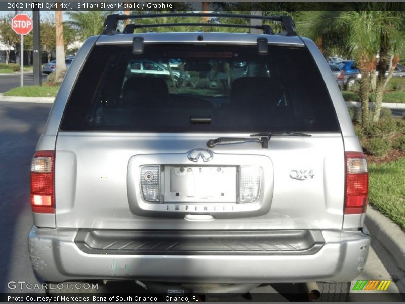 Brilliant Silver Metallic / Graphite 2002 Infiniti QX4 4x4
