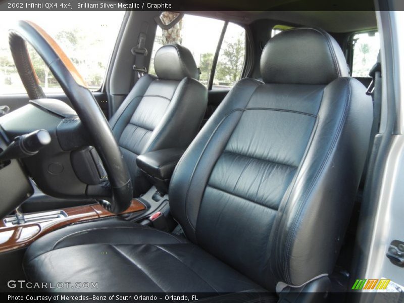 Brilliant Silver Metallic / Graphite 2002 Infiniti QX4 4x4