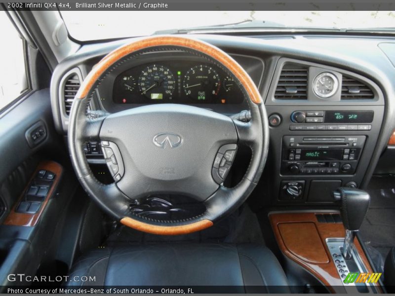 Brilliant Silver Metallic / Graphite 2002 Infiniti QX4 4x4