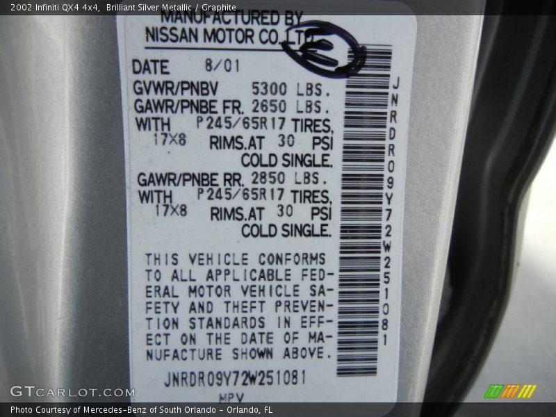 Brilliant Silver Metallic / Graphite 2002 Infiniti QX4 4x4