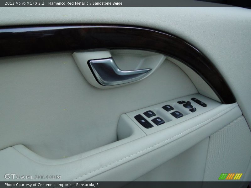 Flamenco Red Metallic / Sandstone Beige 2012 Volvo XC70 3.2