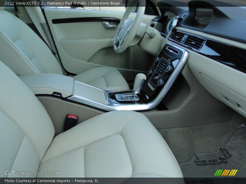 Flamenco Red Metallic / Sandstone Beige 2012 Volvo XC70 3.2