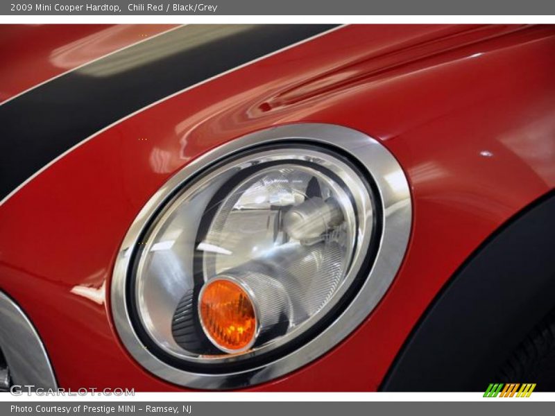 Chili Red / Black/Grey 2009 Mini Cooper Hardtop