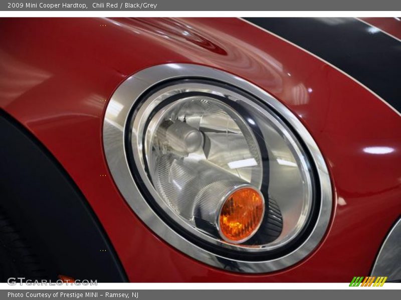 Chili Red / Black/Grey 2009 Mini Cooper Hardtop