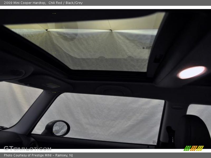 Chili Red / Black/Grey 2009 Mini Cooper Hardtop