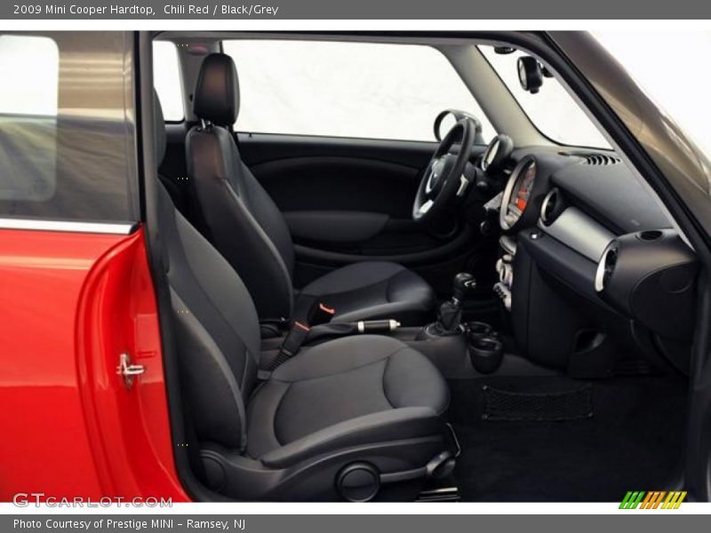 Chili Red / Black/Grey 2009 Mini Cooper Hardtop