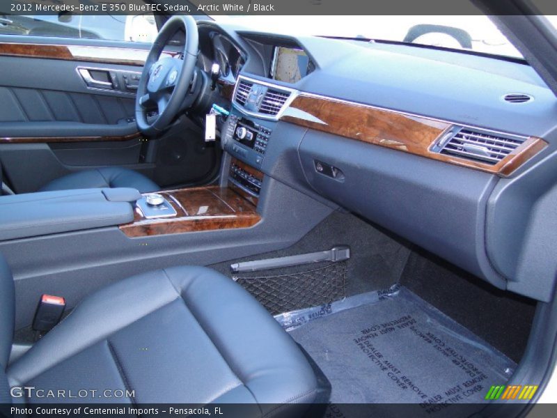Arctic White / Black 2012 Mercedes-Benz E 350 BlueTEC Sedan