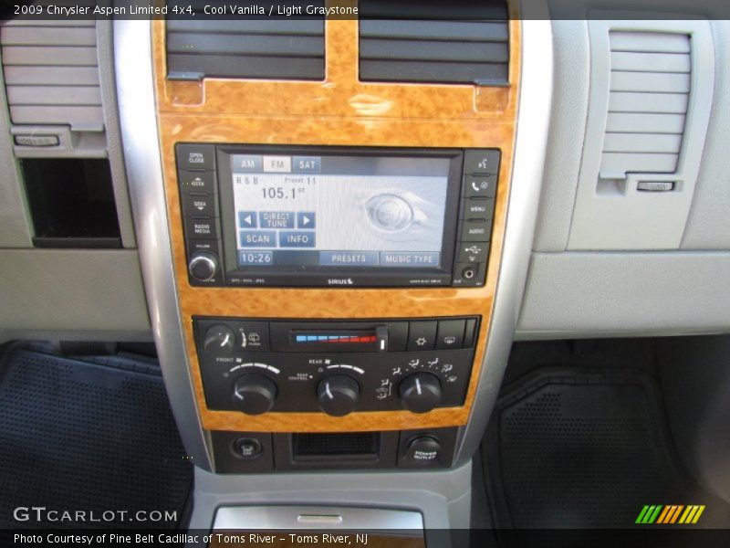 Cool Vanilla / Light Graystone 2009 Chrysler Aspen Limited 4x4