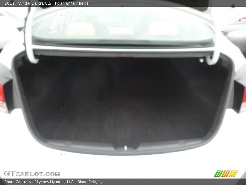 Polar White / Beige 2011 Hyundai Elantra GLS