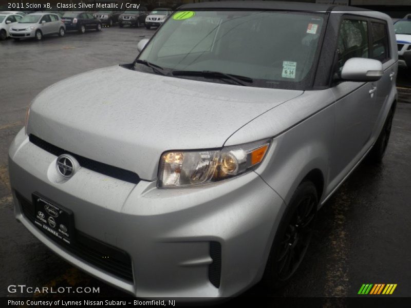 Classic Silver Metallic / Gray 2011 Scion xB