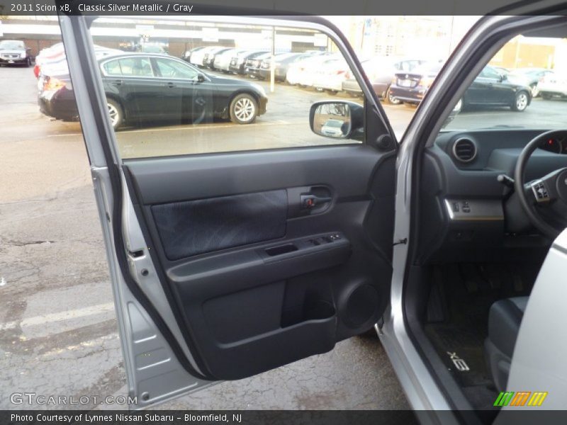 Classic Silver Metallic / Gray 2011 Scion xB