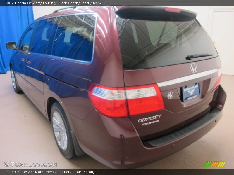 Dark Cherry Pearl / Ivory 2007 Honda Odyssey Touring