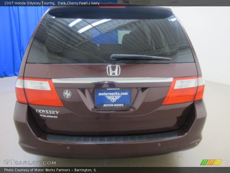Dark Cherry Pearl / Ivory 2007 Honda Odyssey Touring