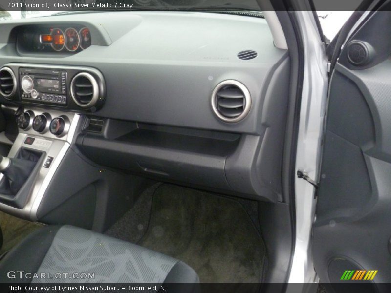 Classic Silver Metallic / Gray 2011 Scion xB
