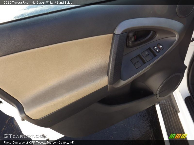 Super White / Sand Beige 2010 Toyota RAV4 I4