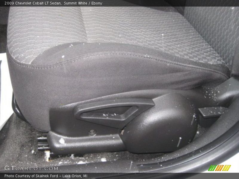 Summit White / Ebony 2009 Chevrolet Cobalt LT Sedan