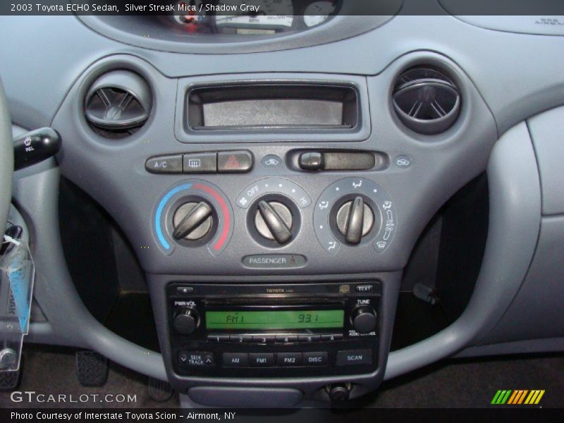 Controls of 2003 ECHO Sedan
