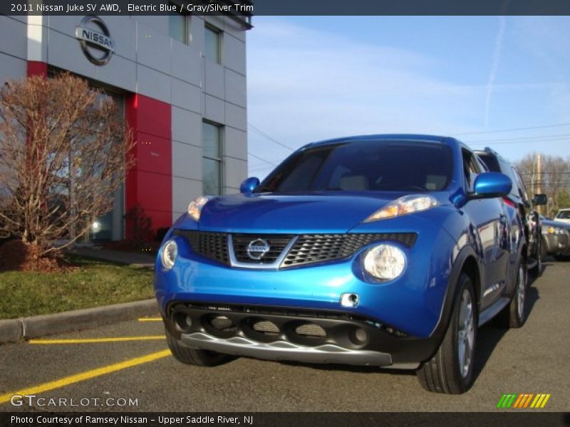 Electric Blue / Gray/Silver Trim 2011 Nissan Juke SV AWD