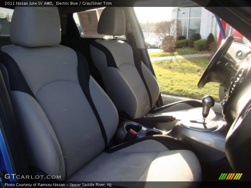 2011 Juke SV AWD Gray/Silver Trim Interior