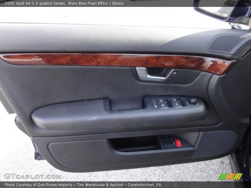 Moro Blue Pearl Effect / Ebony 2005 Audi A4 3.0 quattro Sedan