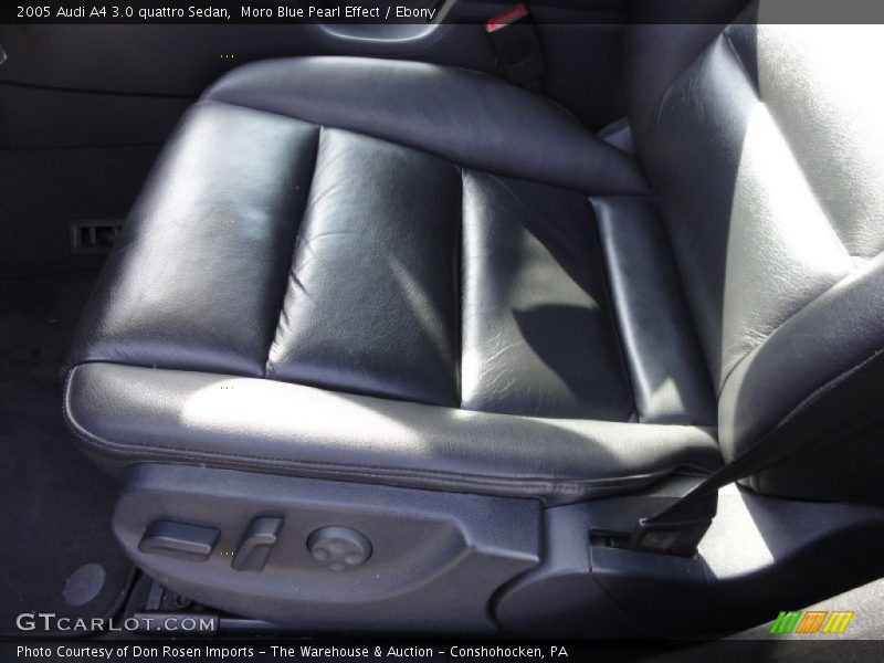 Moro Blue Pearl Effect / Ebony 2005 Audi A4 3.0 quattro Sedan