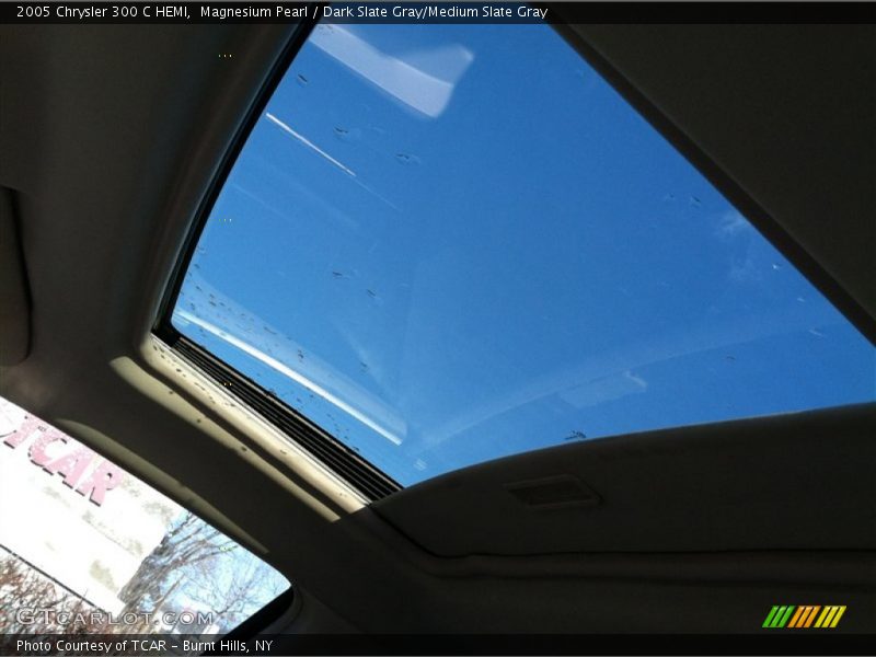 Magnesium Pearl / Dark Slate Gray/Medium Slate Gray 2005 Chrysler 300 C HEMI