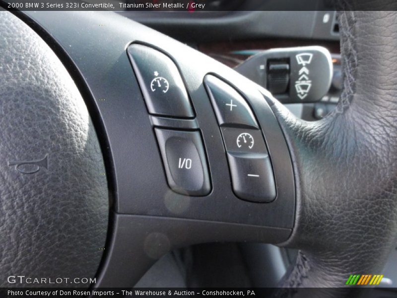 Controls of 2000 3 Series 323i Convertible