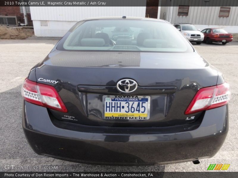 Magnetic Gray Metallic / Ash Gray 2010 Toyota Camry LE