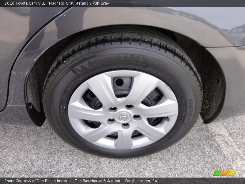 Magnetic Gray Metallic / Ash Gray 2010 Toyota Camry LE