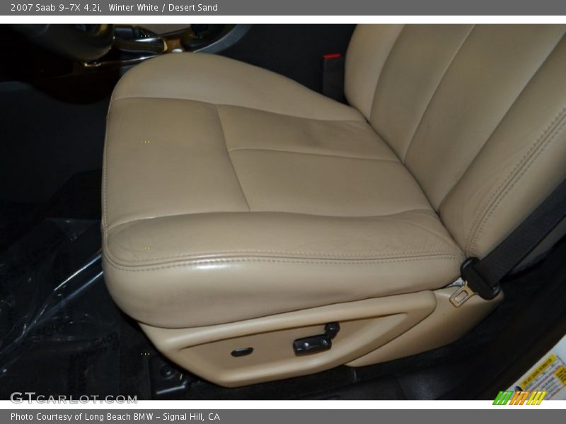 Winter White / Desert Sand 2007 Saab 9-7X 4.2i