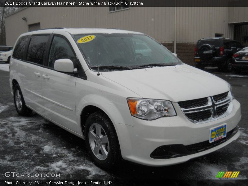 Stone White / Black/Light Graystone 2011 Dodge Grand Caravan Mainstreet