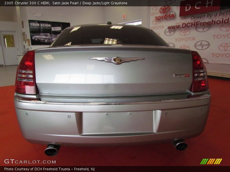 Satin Jade Pearl / Deep Jade/Light Graystone 2005 Chrysler 300 C HEMI