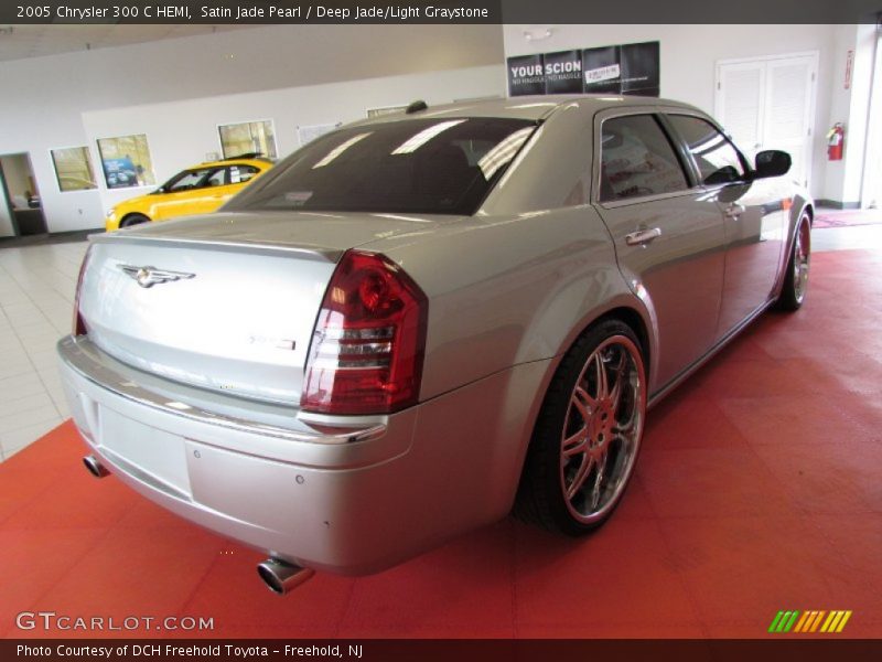 Satin Jade Pearl / Deep Jade/Light Graystone 2005 Chrysler 300 C HEMI