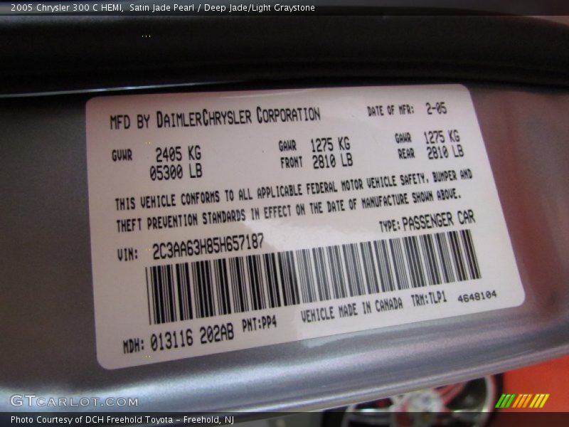 Satin Jade Pearl / Deep Jade/Light Graystone 2005 Chrysler 300 C HEMI