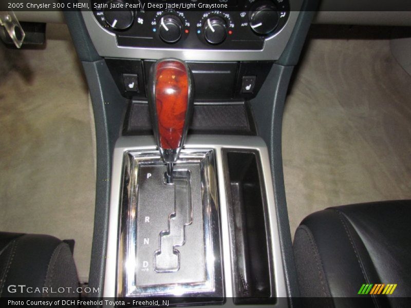 Satin Jade Pearl / Deep Jade/Light Graystone 2005 Chrysler 300 C HEMI